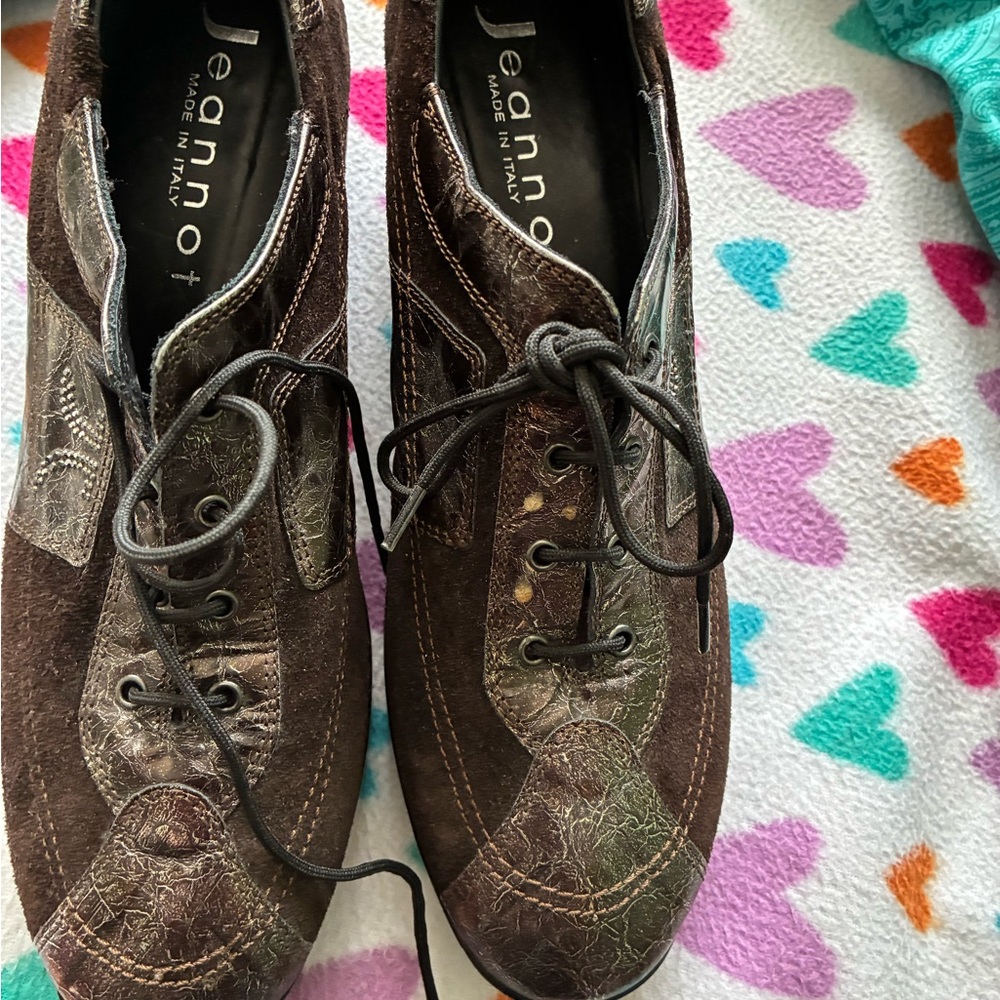 Jeannot Women’s Brown Leather Oxfords